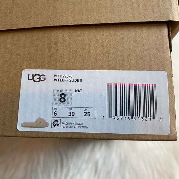 UGG Fluff Slide II Sheepskin Slipper Natural cream Size US 8 EU 39 New - Picture 4 of 5